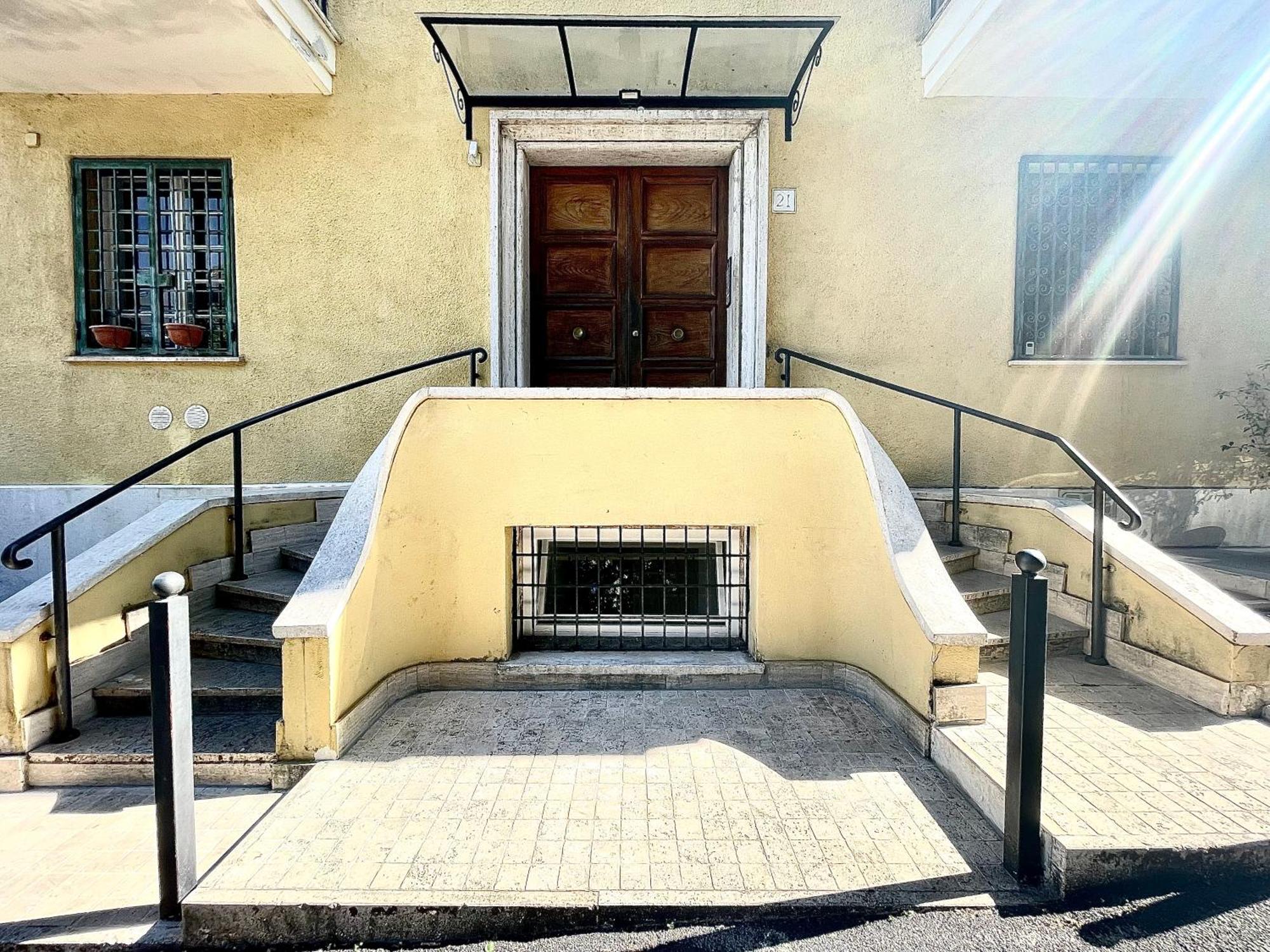 Vatican Home Holidays Рим Экстерьер фото